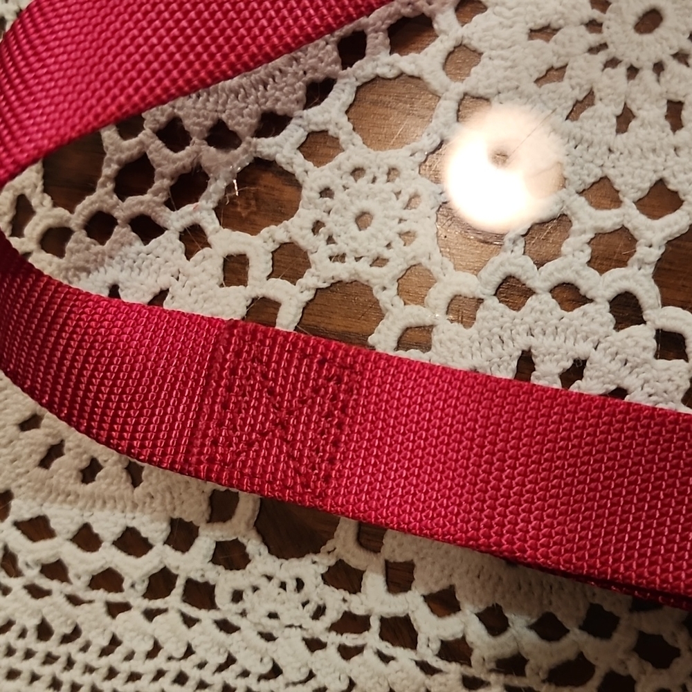 Red 46 inch Leash - Picture 4 of 4